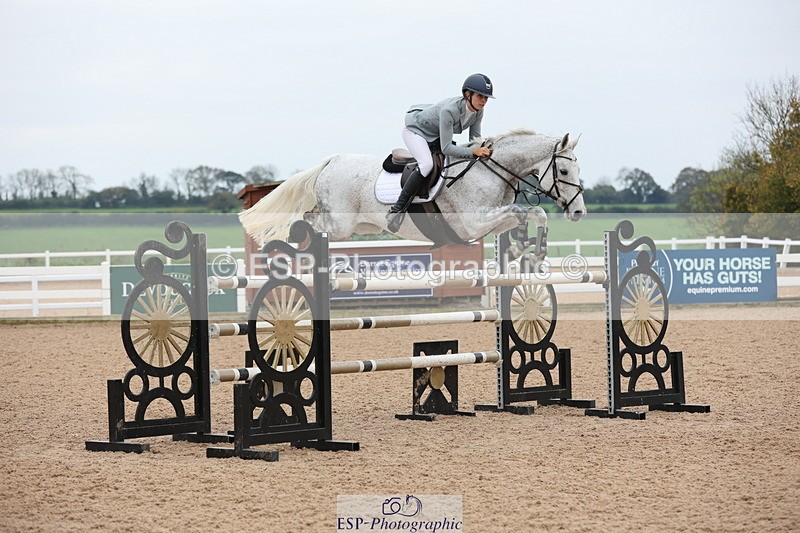 241101A-140048-02336 - FRI Cls 6 Foxhunter and 1.20m Open