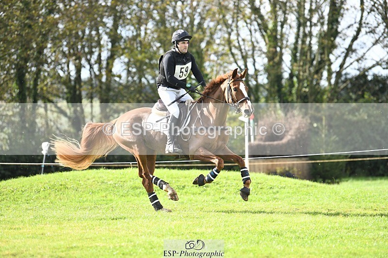 231020-120019-07276 - 059-MINNIE.MANOEUVREZ-Mark.Ford-XC