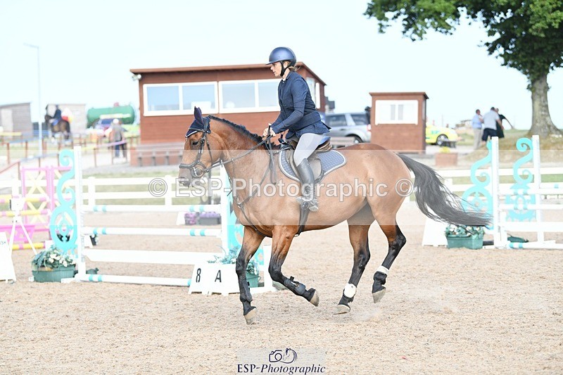 250725-171212-04120 - Cls 10 1.05m Amateur Quali