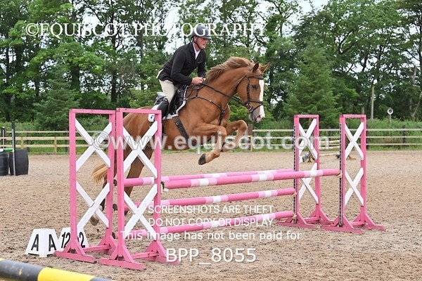 BPP_8055 - CLASS 11 SUN Senior BritiNovice/ 90cm Open