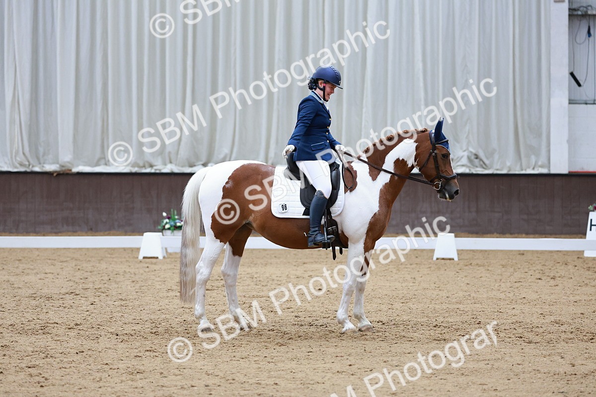 SBM_009007 - Class 6b - Novice 6 - 11.02-12.19