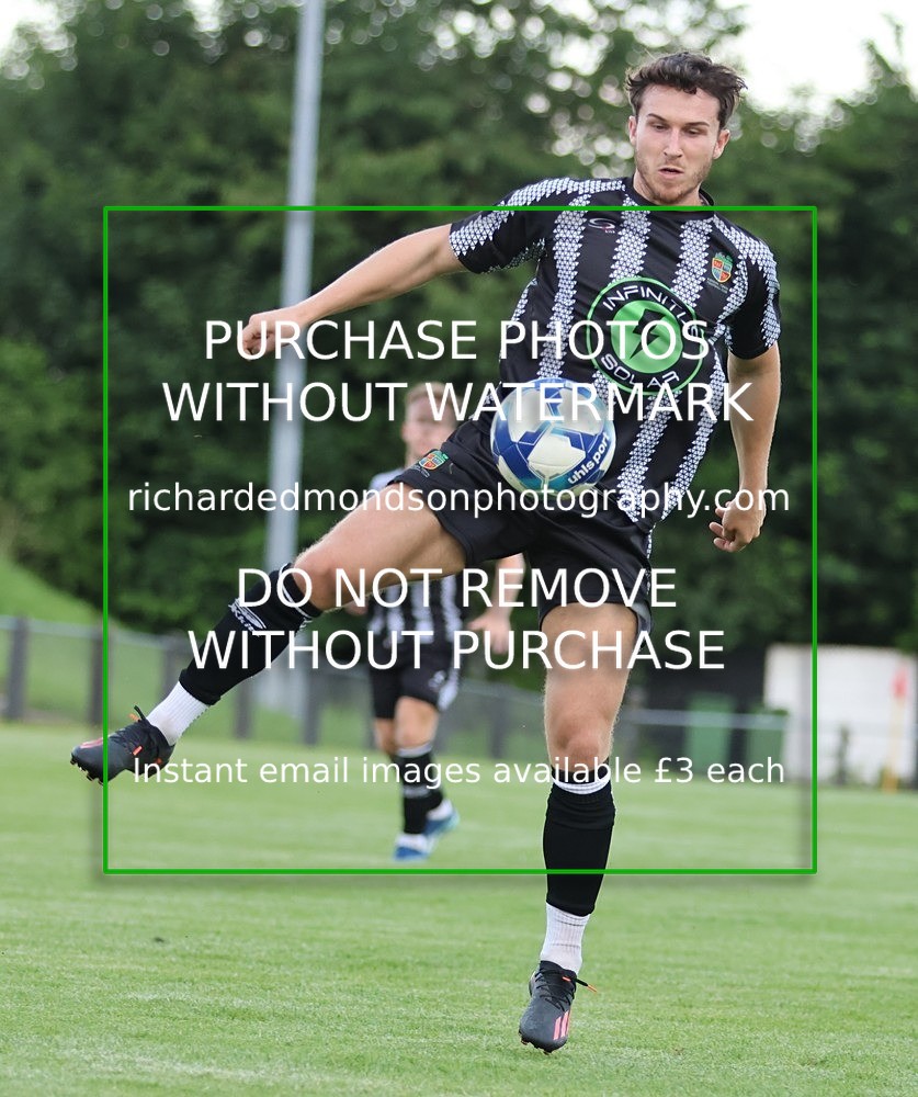533A5718 - Kendal Town vs Kendal United