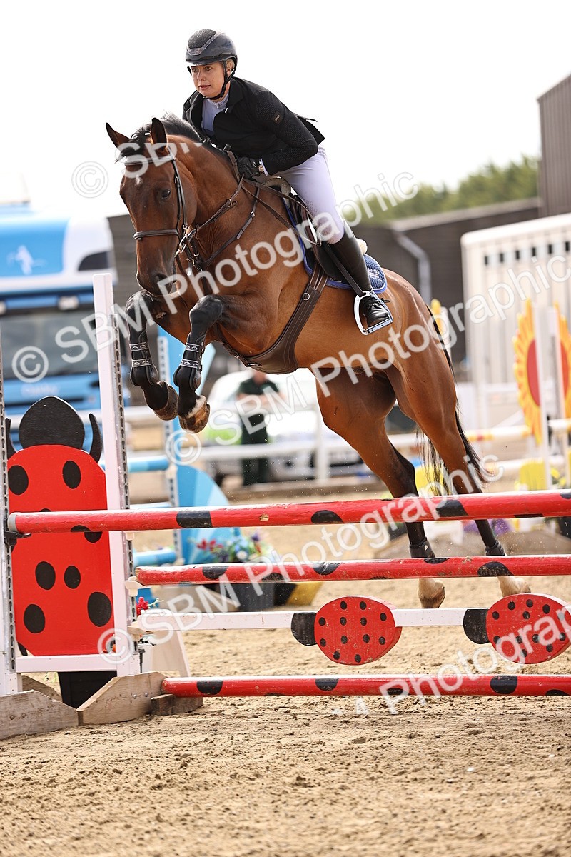 SBM_009483 - Class 7 - Senior Discovery - 1.00m Open