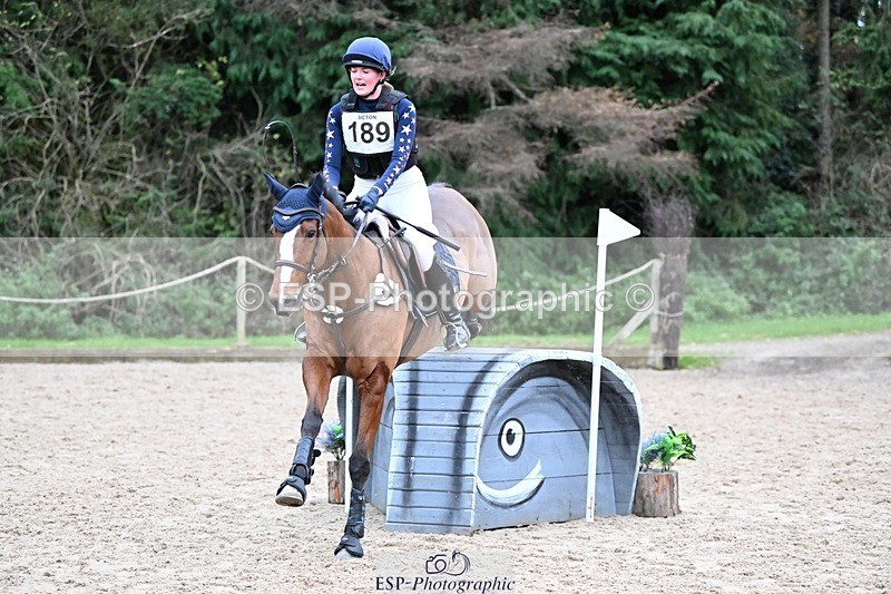 241116-155638-02363 - Cls 4 100-105cm