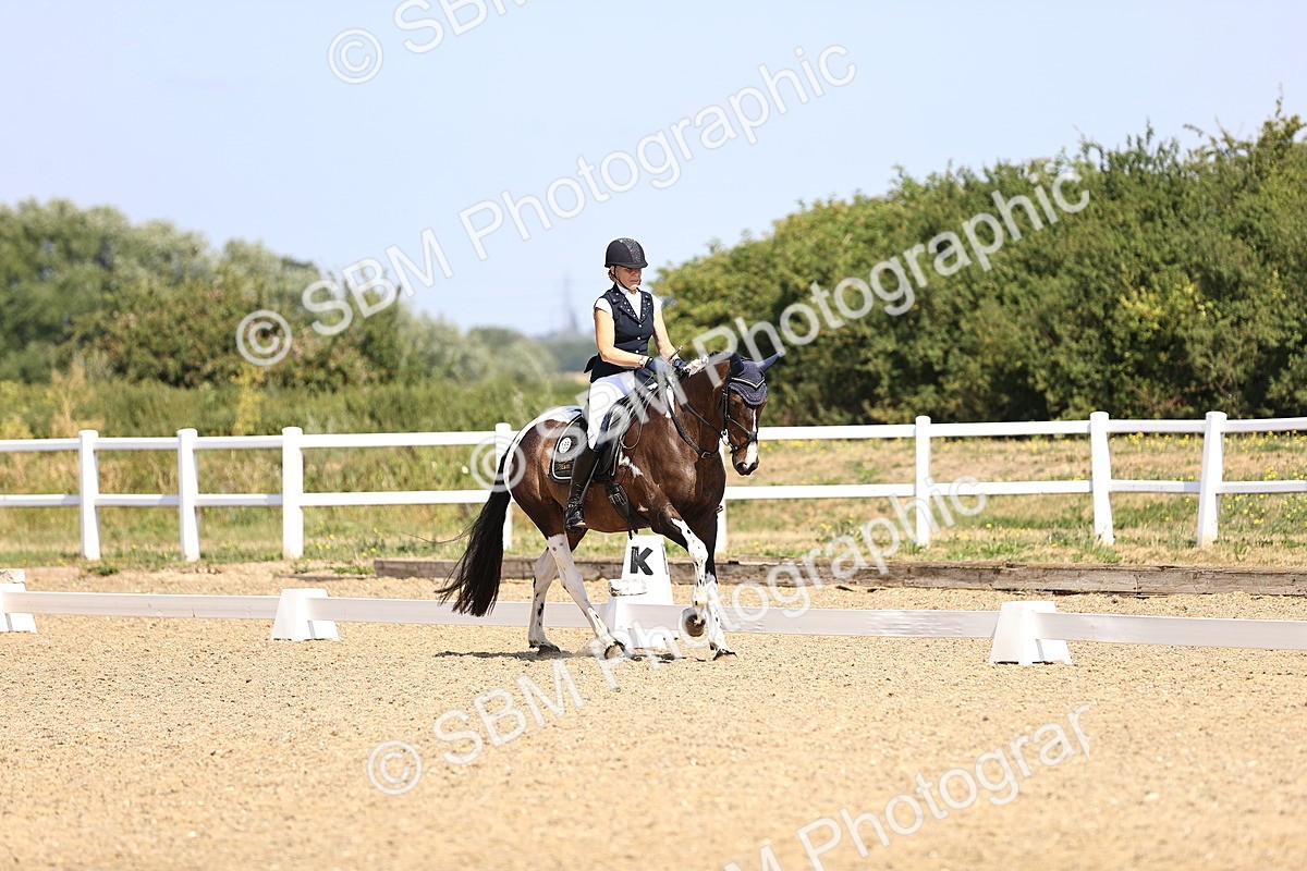 SBM_009409 - Novice 5 - 9.50-10.53