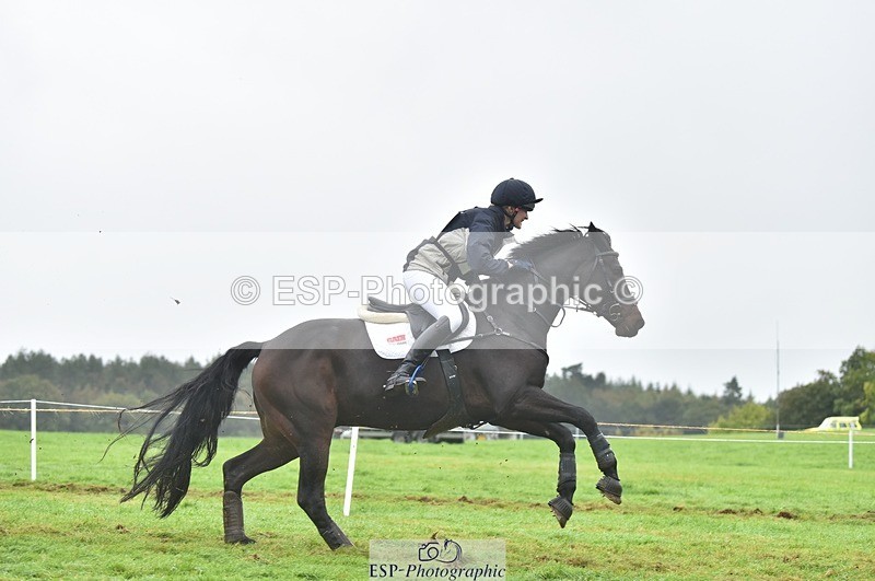 231021-111340-15870 - 645-COOLEY.CORPELLO-Francesca.Swallow-SC+XC