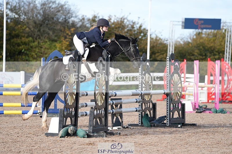 251025-125949-00442 - Cls 9 Pony Winter Discovery and 90cm