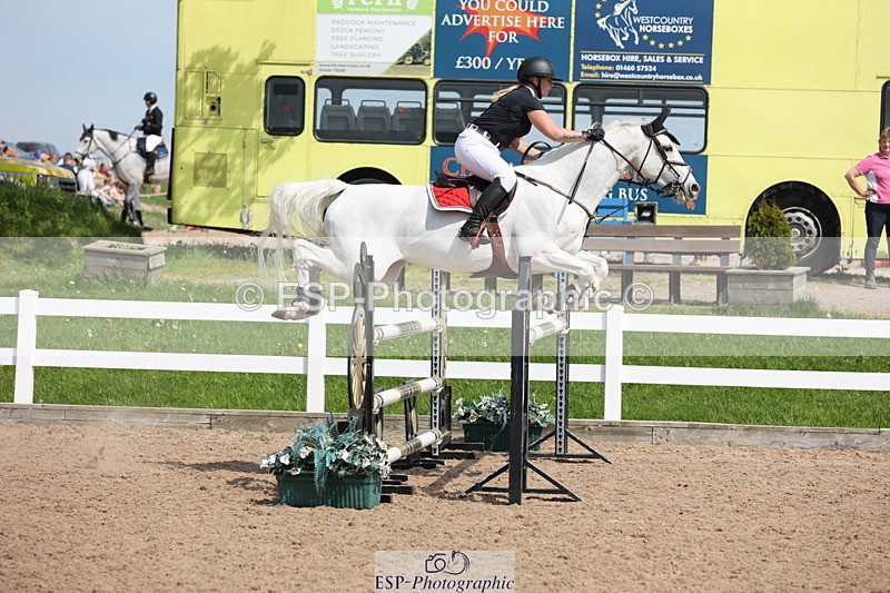 240510A-151018-08636 - Cls 18 1.10m National Am Quali and Open