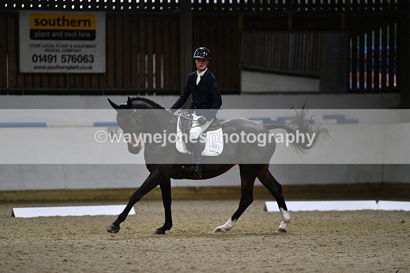 WJ5_8563 - Class 5 Novice Test 3