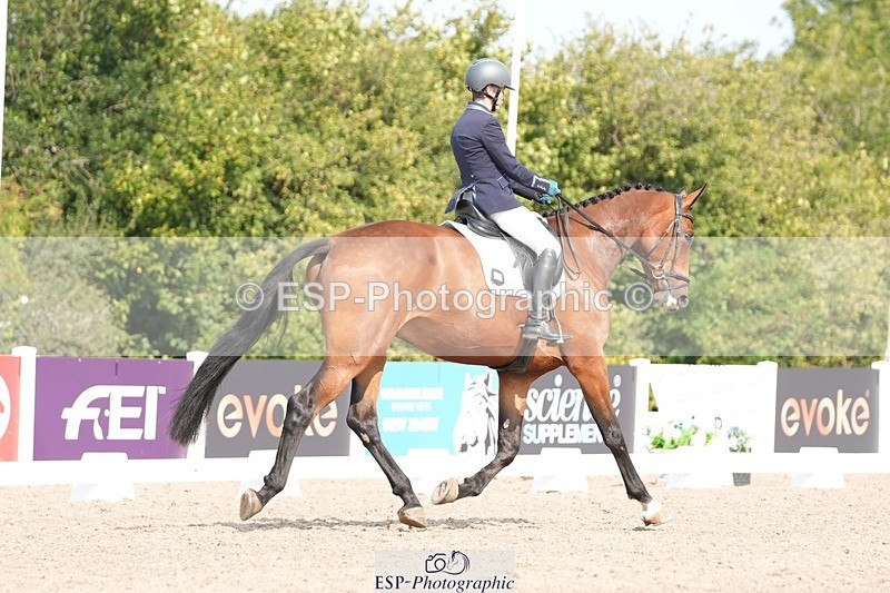 250817-104602-08173 - 107-Jo.RetallackDelgardo.Z