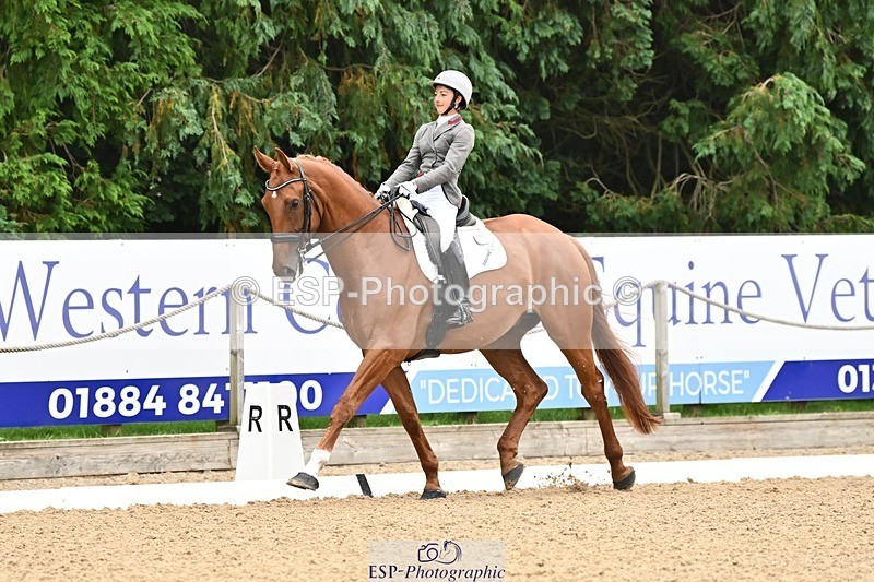 240811-101102-04690 - 134-Beth.Miller-U-gino