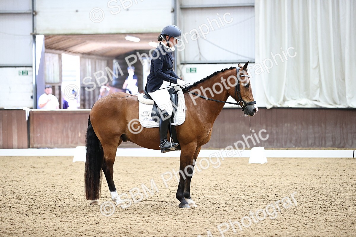 SBM_001863 - Novice 4 - 11.15-13.22