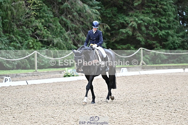 251022A-151627-00243 - C-211-Claire.Fielding