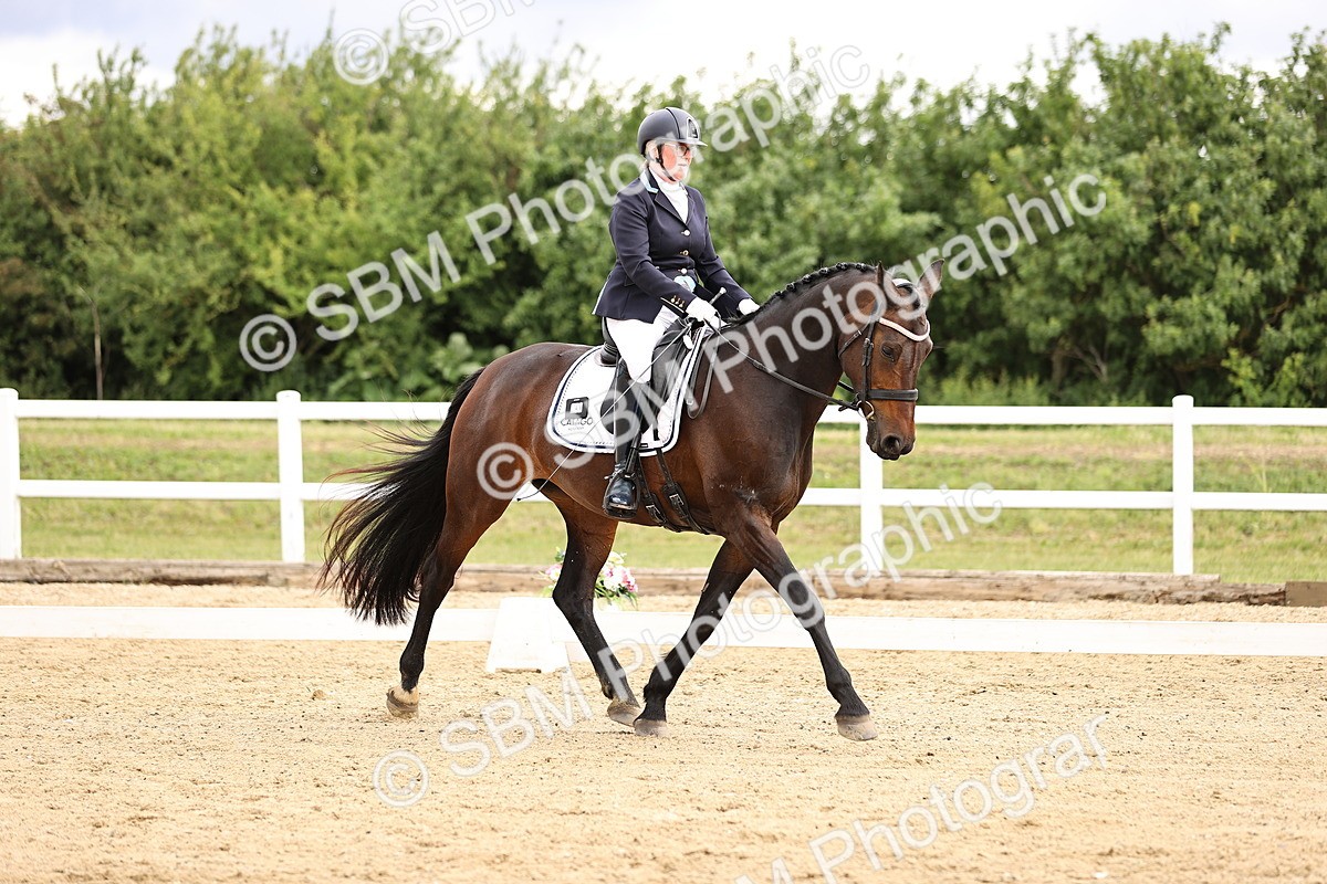 SBM_001999 - Class 2 - Novice 4 - 10.36-11.39
