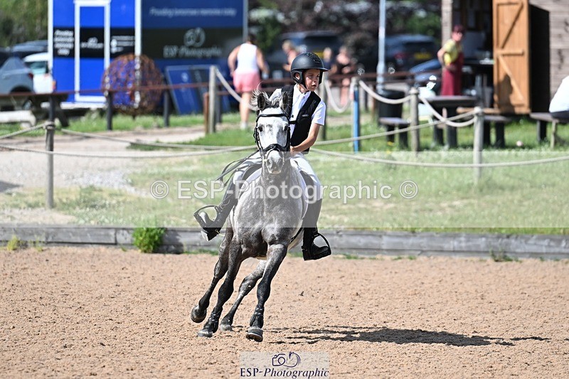 260626-164515-00642 - Cls 2 Pony Intro 90cm