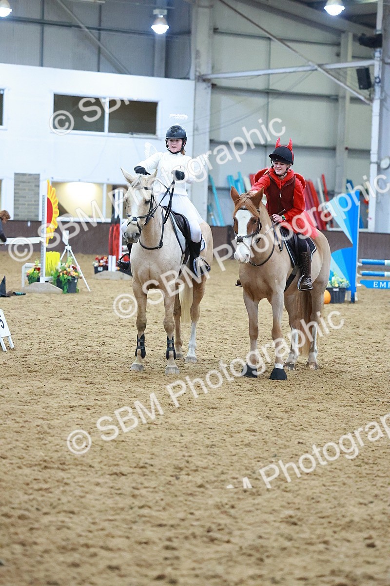 SBM_003655 - Class 4 - Pairs