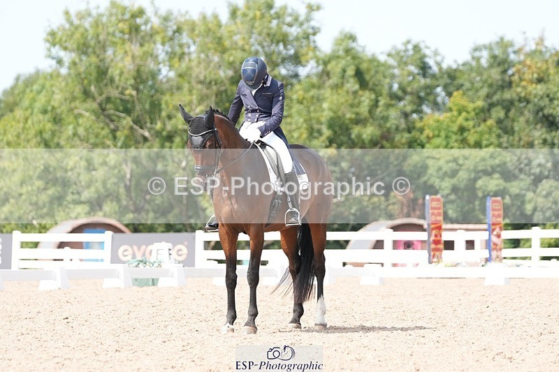 250815-145353-01874 - 023-Chloe.DawesDanibelle.Delicious