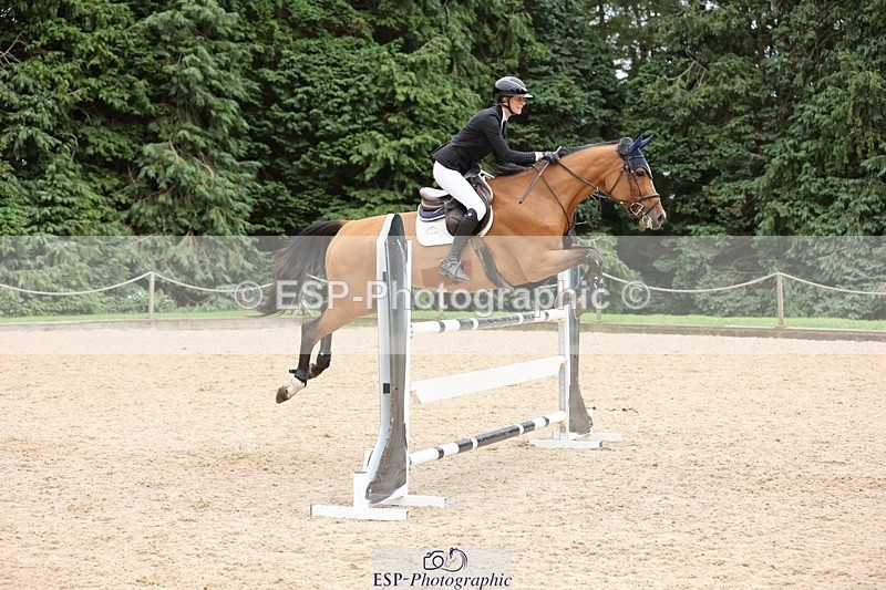 240817-160956-02903 - 06A Snr Fox 1.20m open