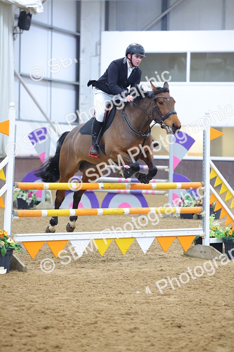 SBM_002039 - Class 15 - Senior Newcomers - First Round (1.10m)