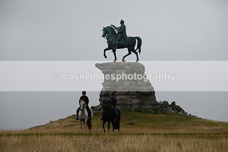 DSC_1366 - Time at Statue 11:54 to 12:12
