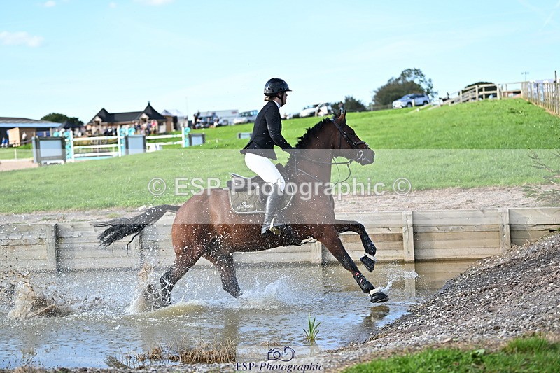 240913A-172805-05650 - Cls 19 Snr 1m Open Speed Derby