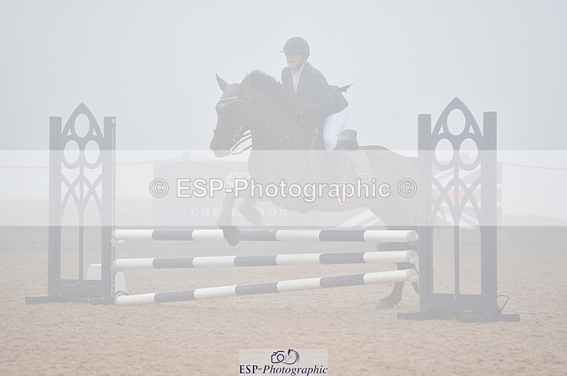 230902A-090528-00155 - Cls 1 Pony Intro 70cm