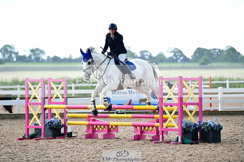 240526A-125805-08146 - Cls 33 95cm National Am Qualifier