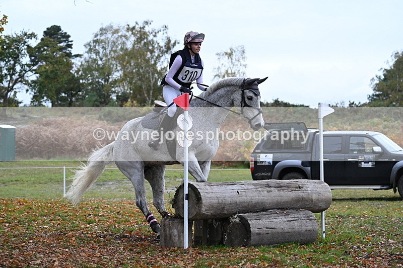 WJ7_4645 - 100cm Cam 2 Water Time 15:09 to 15:20