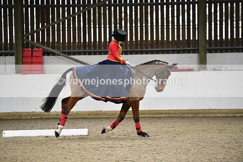 WJ5_9390 - Time 13:04 to 13:41 Fancy Dress DTM