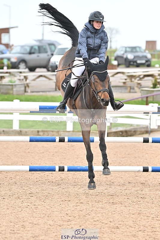 240406A-163241-04404 - Cls 18 National 1.40m Open