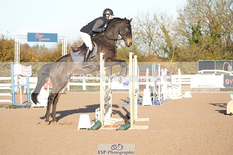 251108-084443-01819 - Cls 9 British Novice and 90cm Open