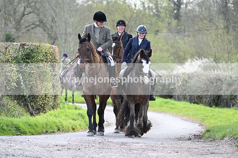 WJ7_9917 - Walk Home