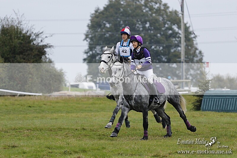 WWHT 181020 WWHT 181020 803 - WWEC Novice Pairs (0.80m) 18/10/20