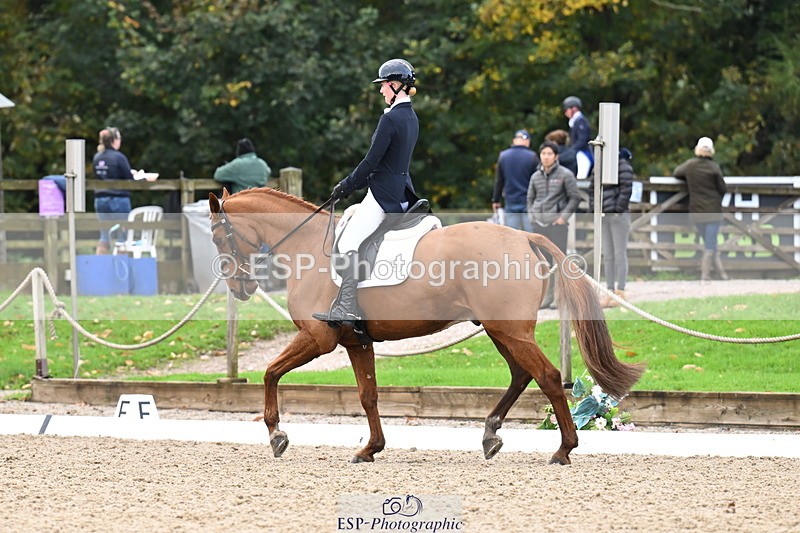 251023A-101008-01443 - B-127-Jessica.McCaldin