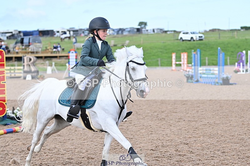 240628A-175825-01758 - Cls 6 Springboard 128cm + 138cm