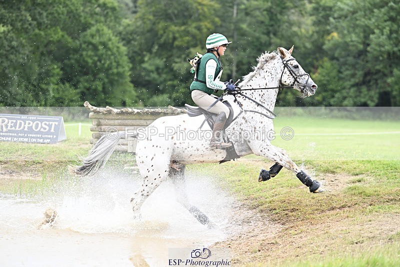 240804-134140-15265 - 469-Neha_Walker-SPOT_ME