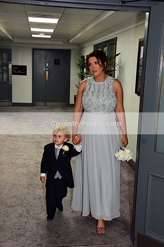 CON-454 - Toni & Liam