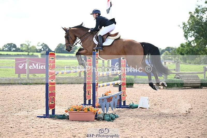 240913A-132723-04546 - Cls 15 Snr Foxhunter