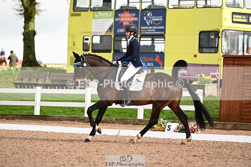 240218A-124431-07310 - 232-Alys.Matravers-VORVASHILL.VERTIGO