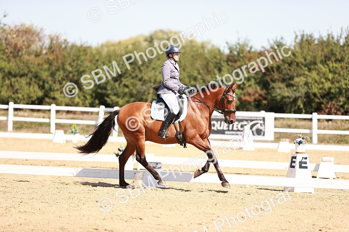 SBM_004504 - Class 12 - Novice 5 - 10.31-11.41