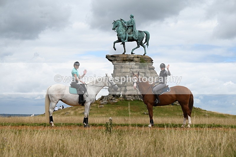 DSC_7134 - Time at Statue 12:45 to 13:15