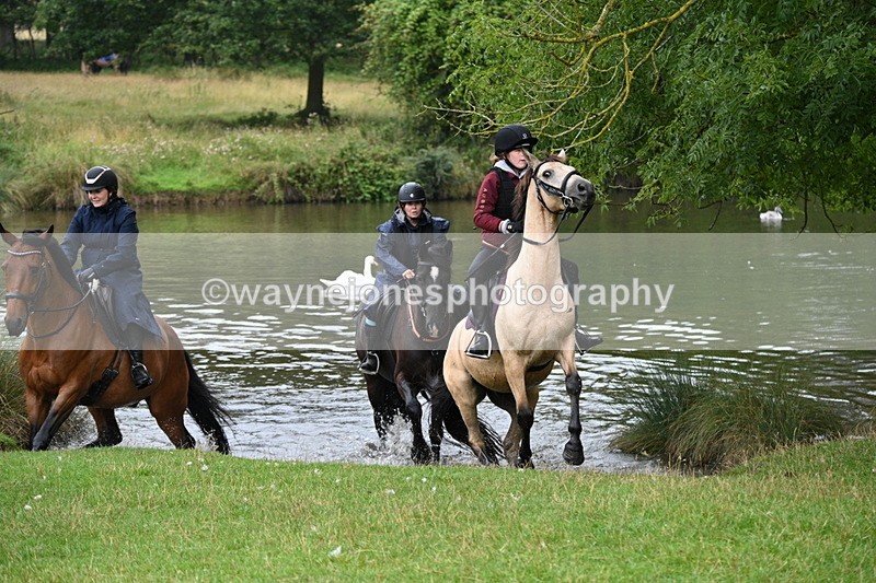 WJ7_6264 - Time at Water 09:30 to 10:00