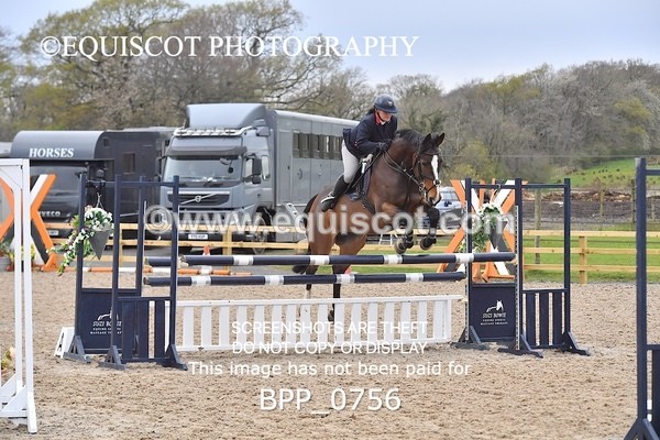 BPP_0756 - CLASS 9 SAT Senior Newcomers/ 1.10m Open