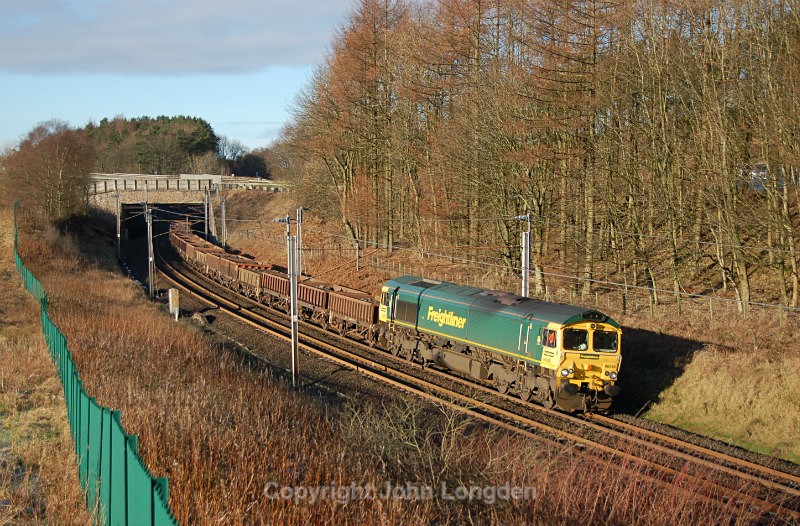 JL - 15.8.15 66548 6Y95 Settle - Carlisle, Beckfoot - West Coast Main Line (north to south)