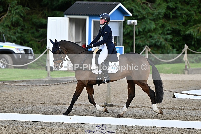 241023-151526-00497 - 109-Amber.Williams-THE.EMERALD.LILY