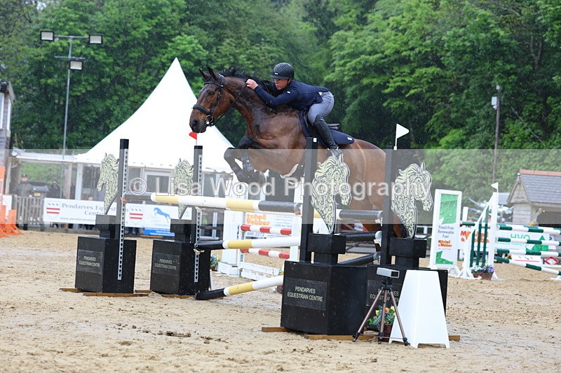 3E7A7489 - Class 8: Senior Foxhunter/1.20 open