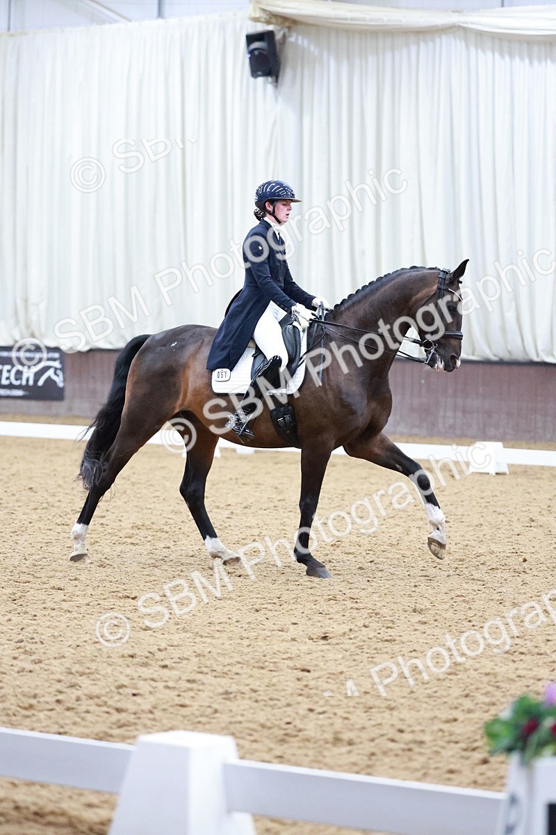 SBM_020988 - Class 13 - FEI INT I - 16.26-17.14