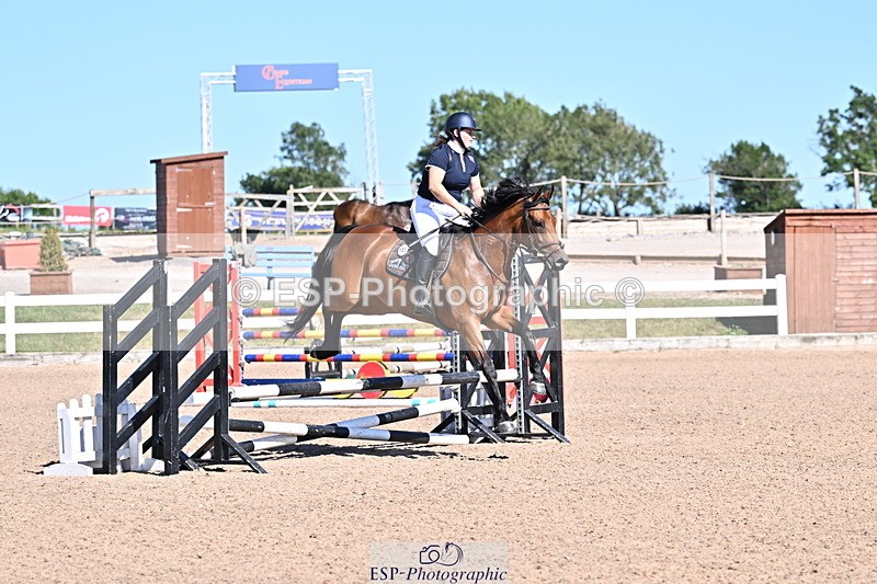 250708A-165327-00130 - 70cm Classes