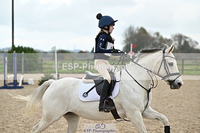 241110-135130-00953 - 60-65cm Arena Eventing