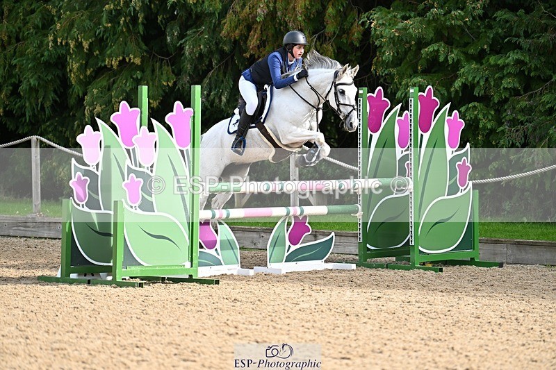 230930-114645-00387 - Cls 4 Pony Newcomers & 1m Open